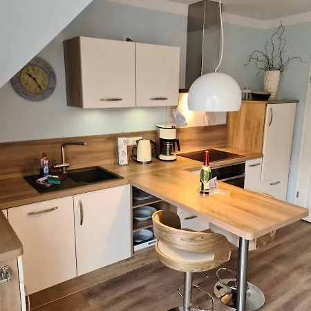 Apartment Lavendelblume - 4 Sterne Inklusive Eigene Bikebox Mit Strom - Waeschepaket - Power Wlan - Parkplatz # Bestpreisgarantie #