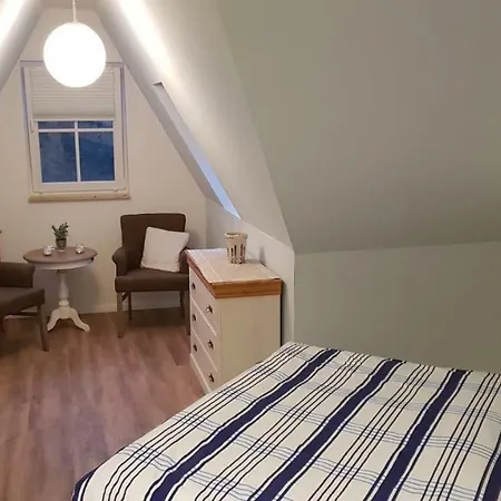 Apartment Lavendelblume - 4 Sterne Inklusive Eigene Bikebox Mit Strom - Waeschepaket - Power Wlan - Parkplatz # Bestpreisgarantie # Zingst